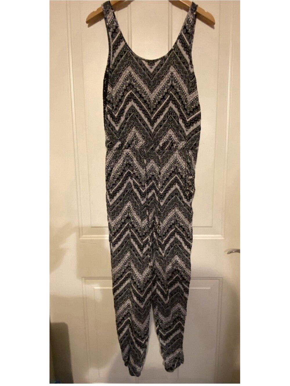 Bethany Mota Chevron Lace Back Jumpsuit Women’s Small Boho